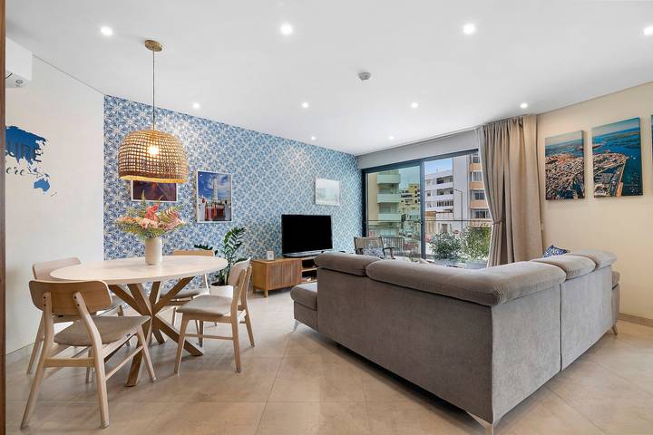 Location de vacances pour 6 personnes, avec balcon à Faro - 3