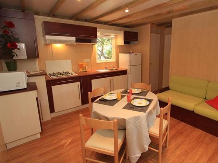 Camping Campo di Liccia - Chalet 4 personnes - 2 chambres + climatisation in Bonifacio, Arrondissement de Sartène