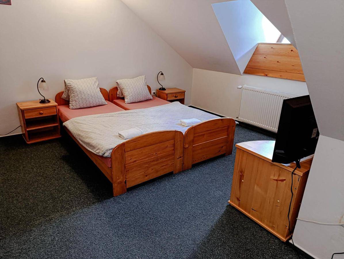 Hotel Esprit in Szpindlerowy Młyn, Trutnov region