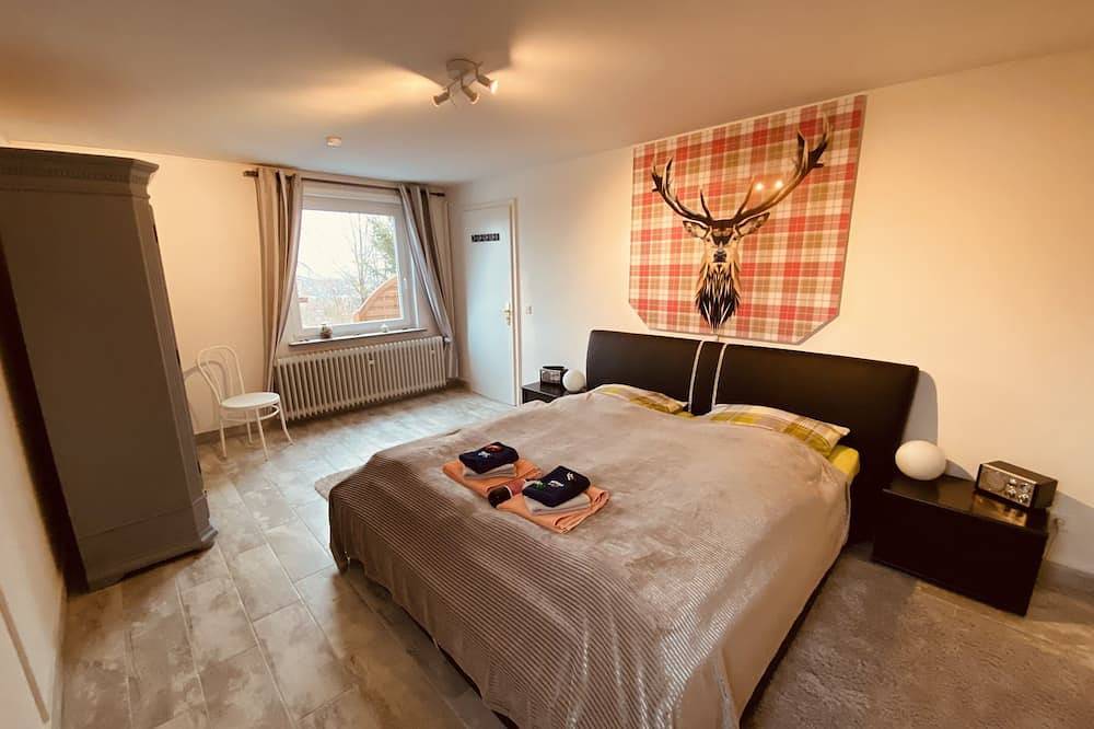 Ganze Wohnung, Schöne und großzügige Ferienwohnung in Bad Harzburg, Harzvorland