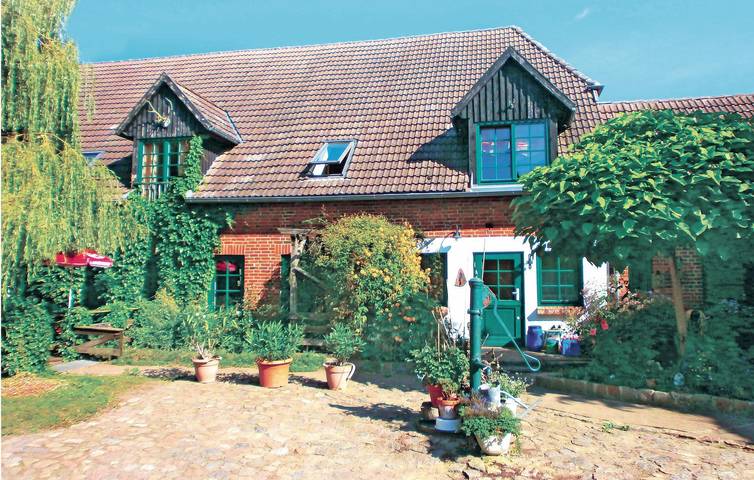 Ferienwohnung für 3 Personen, mit Garten - 1