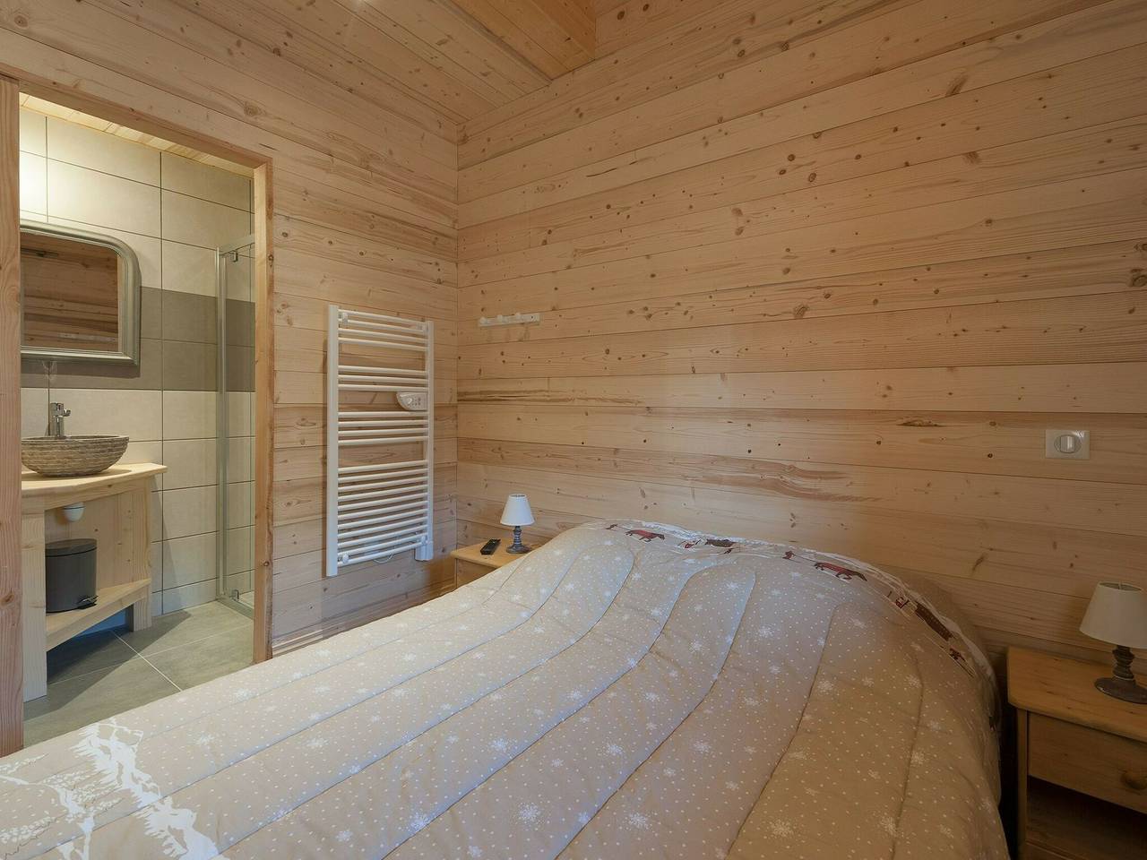 Chalet in Les Menuires an der Skipiste in Les Menuires, Saint-Martin-de-Belleville