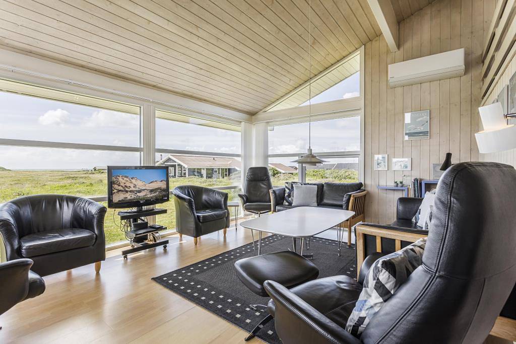 Gepflegtes Ferienhaus mit Meerblick im schönen Nørlev in lønstrup, Hjørring und Umgebung