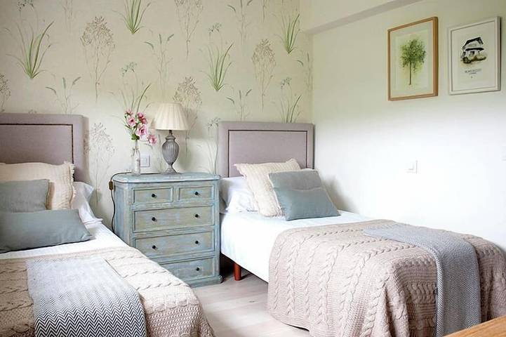 Wishome—A Fairytale Home to Extend Summer by the Sea in San Vicente de la Barquera, Parc naturel d'Oyambre