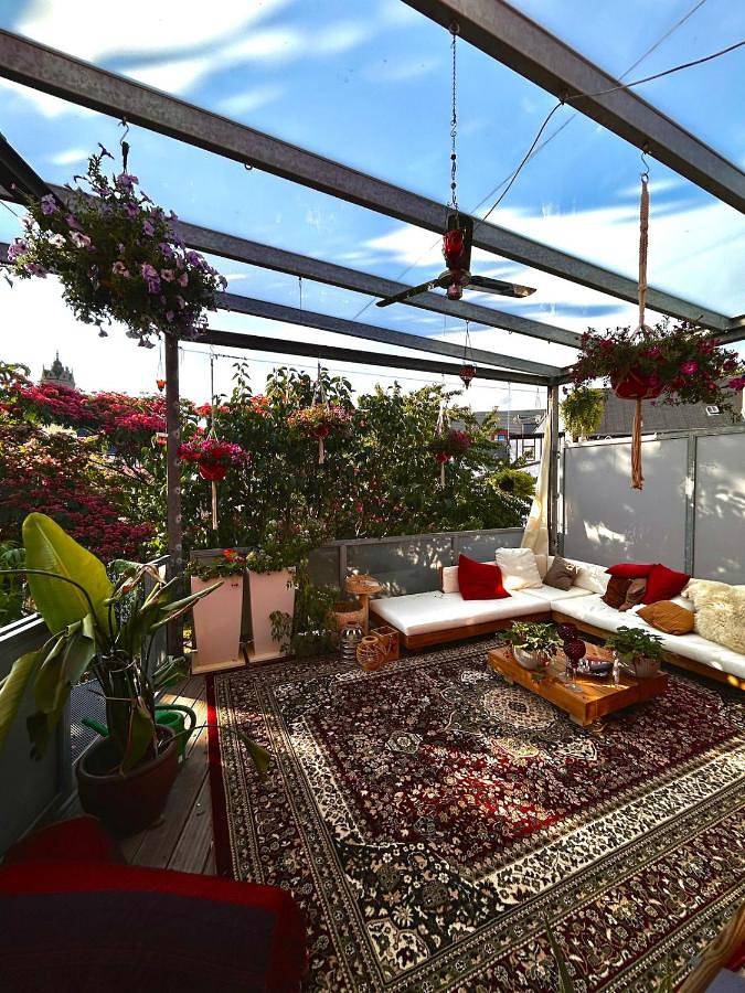 Ferienwohnung für 2 Personen, mit Balkon und Terrasse sowie Garten
