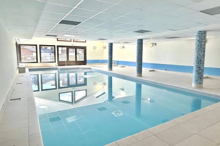 Apartamento de vacaciones para 4 personas, con terraza y piscina - 1