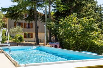 Ferienhaus für 5 Personen, mit Pool und Garten, mit Haustier in Marche