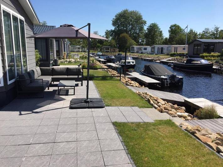 Chalet für 6 Personen, mit Ausblick und Seeblick sowie Garten und Pool, kinderfreundlich in Earnewâld - 3