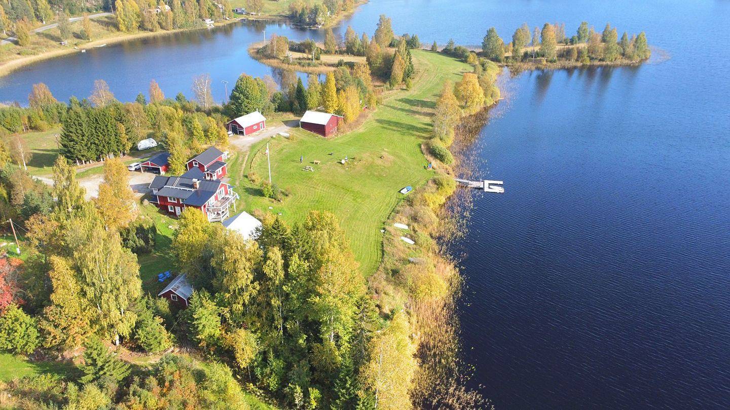 Ferienhaus Ramona – Urlaub mit Seeblick & Boot bei Sundsvall in Västernorrland