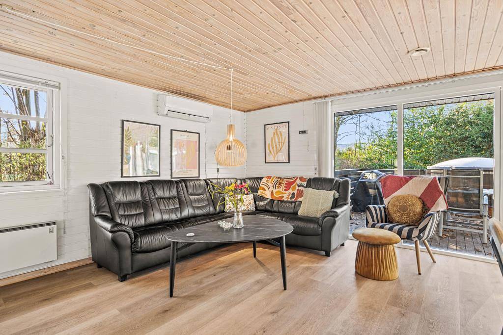 Hyggeligt sommerhus til 6 personer med vildmarksbad in Bork Havn, Ringkøbing Fjord