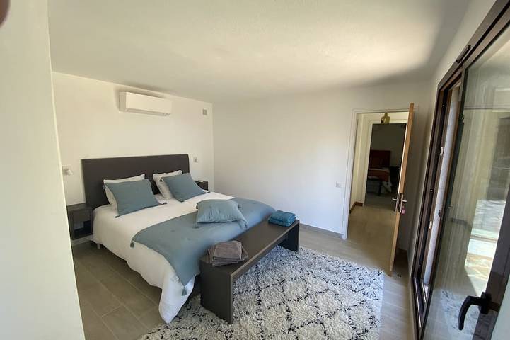 Villa pour 8 personnes, avec jardin et terrasse dans Cap Bénat - 4