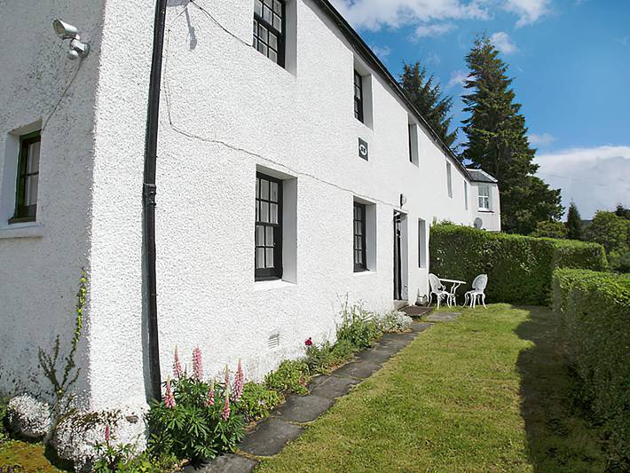 Cottage for 3 people, with garden, with pets in Scotland