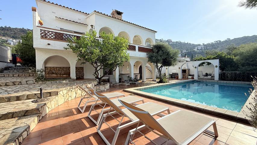 Chalet para 7 personas, con terraza y jardín - 1