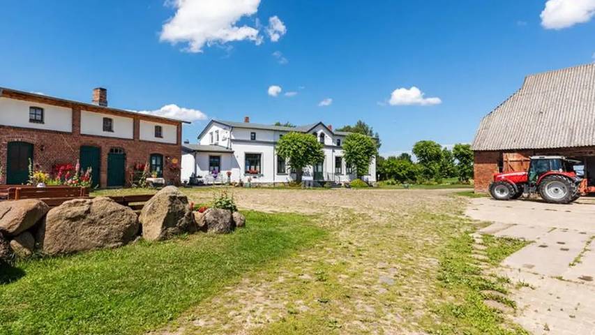 Ferienwohnung für 4 Personen, mit Garten in Steffenshagen - 2