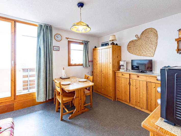Gîte pour 4 personnes, avec Balcon dans Station De Saint Francois Longchamp - 2