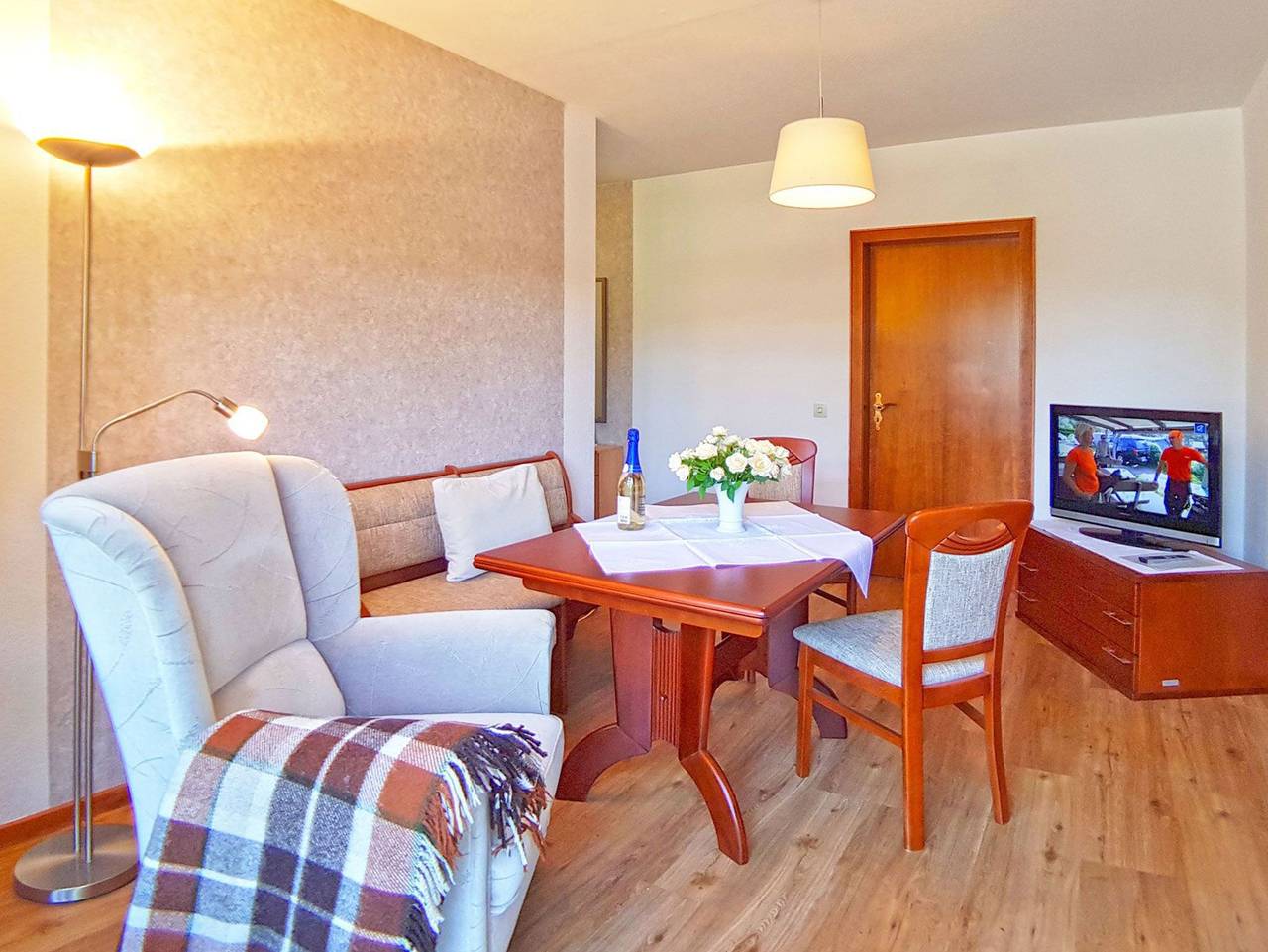 Ganze Ferienwohnung, Sonneneck - Sonneneck in Heiligenhafen, Ostholstein