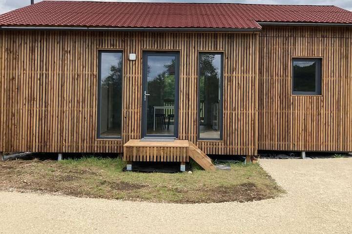 Chalet pour 6 personnes, avec Terrasse et Jardin