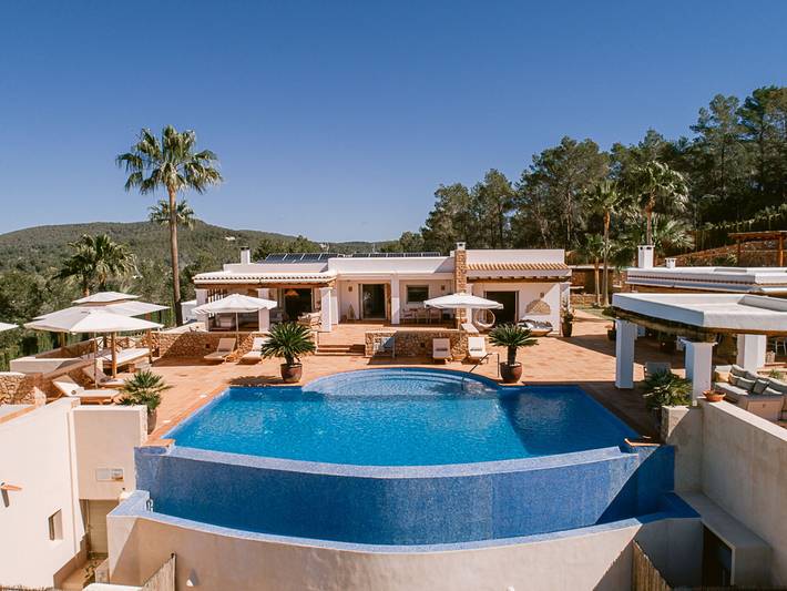 Location de vacances pour 12 personnes, avec jardin à Santa Gertrudis de Fruitera - 2