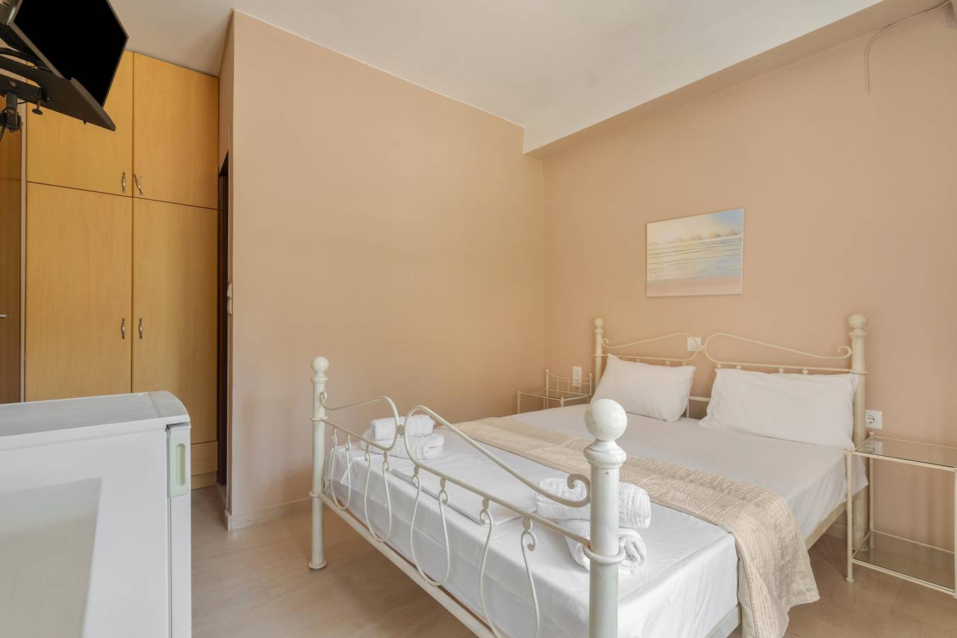 Room 'Double  Mountain View 1' with Mountain View, Wi-Fi and Air Conditioning in Nikiana, Alexandros