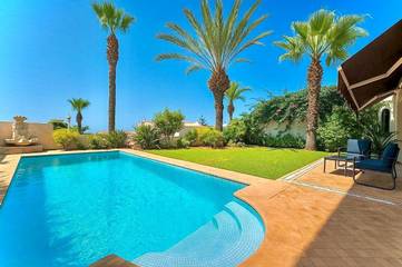 Villa pour 5 personnes, avec piscine ainsi que vue et jardin à Casablanca