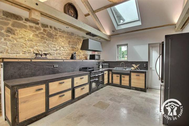Location de vacances pour 15 personnes, avec Terrasse ainsi que Jardin et Vue à Caouënnec-Lanvézéac - 4