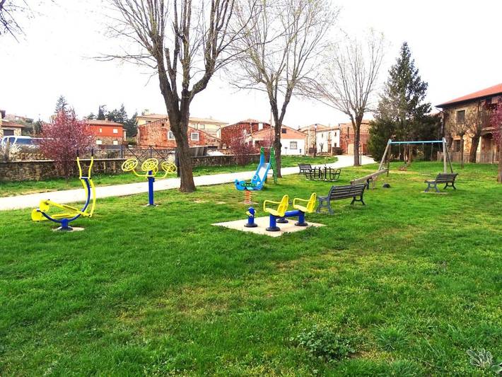 Casa rural para 16 personas, con Balcón además de Terraza y Vistas en Calatañazor - 3