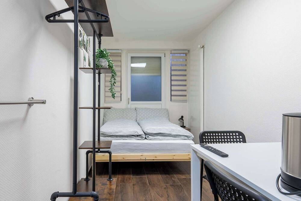 Appartamento intero, Cozy Double Room near Mount Pilatus – Lucerne Stay in Kriens, Lago dei Quattro Cantoni