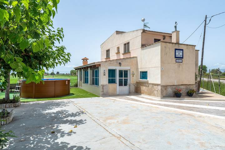 Chalet para 7 personas, con Balcón además de Jardín y Vistas al lago en Delta del Ebro