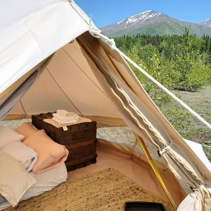 Camping für 3 Personen, mit Terrasse und Ausblick in Alaska