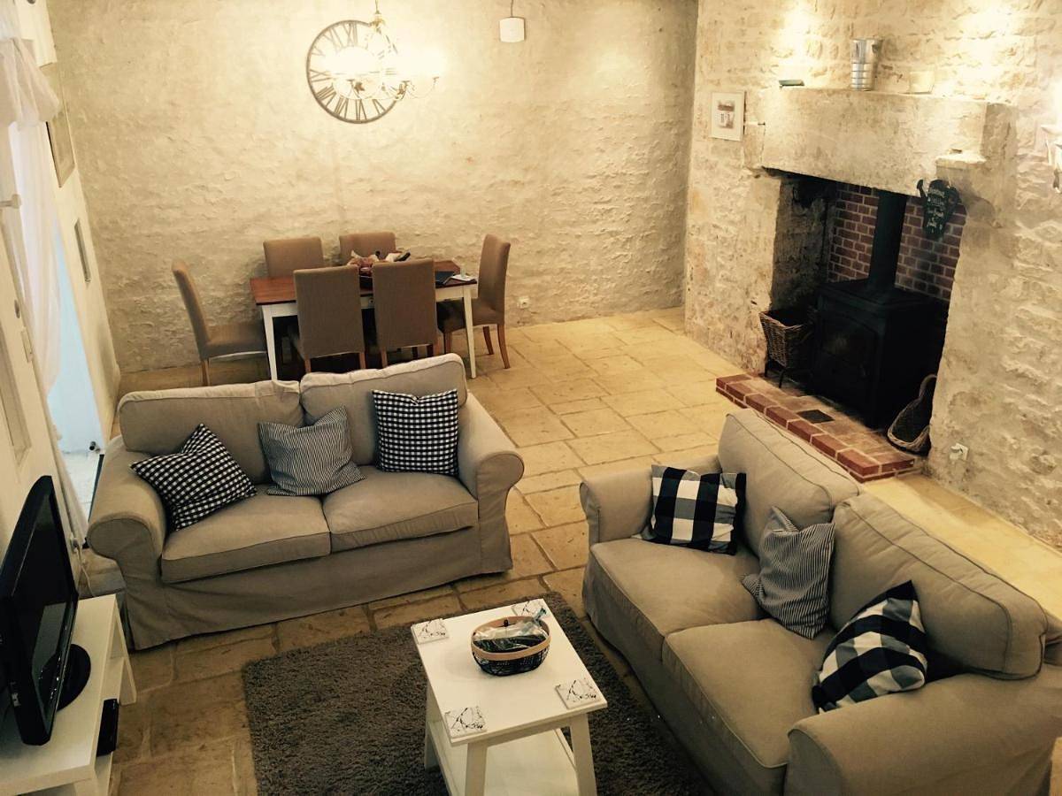 Apartment in Limalonges, Région de Niort