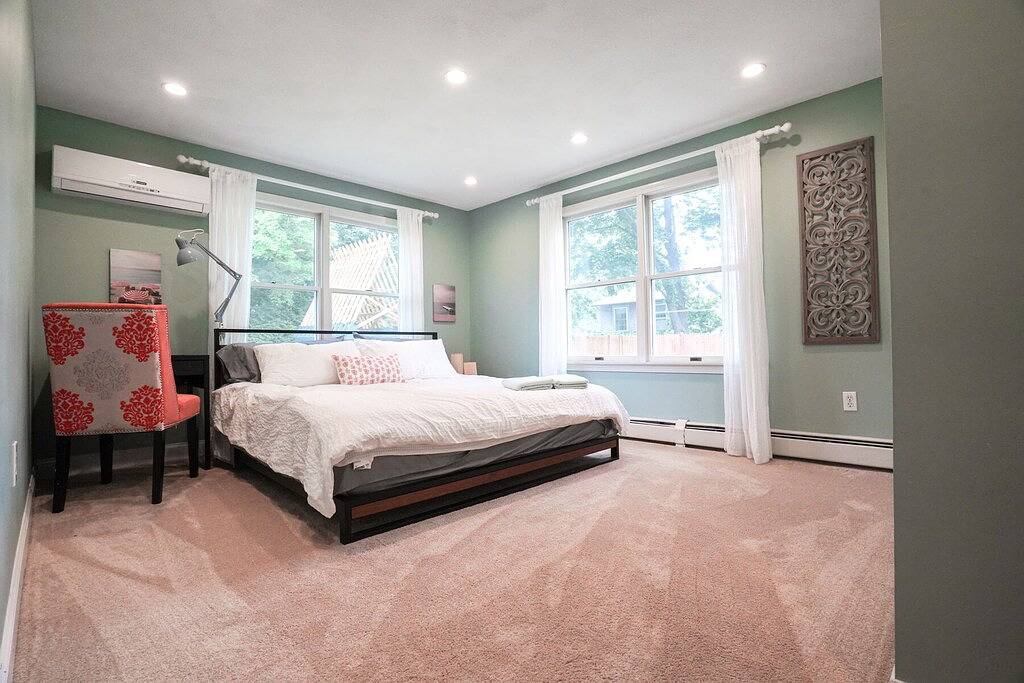 Barrington Beach 5 min Walk・Work・Relax・Play in Barrington, Bristol County