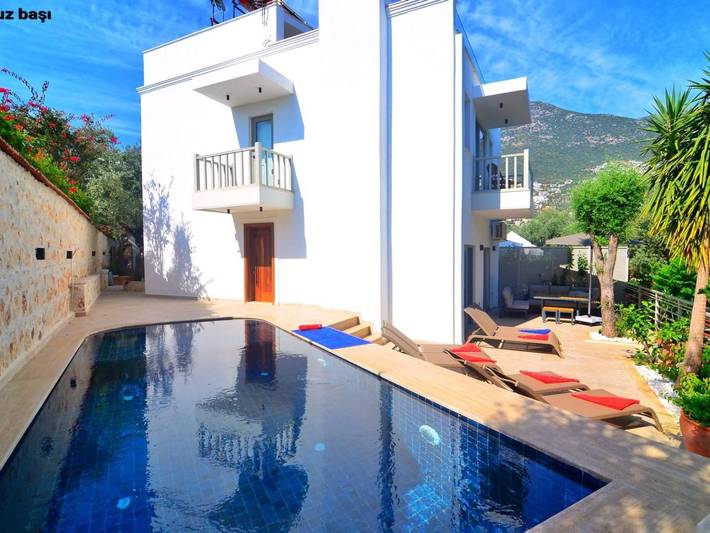 Holiday rental for 6 people, with garden and pool in Kalkan