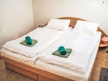 Chalet für 8 Personen in Stárkov, Ostböhmen, Bild 2