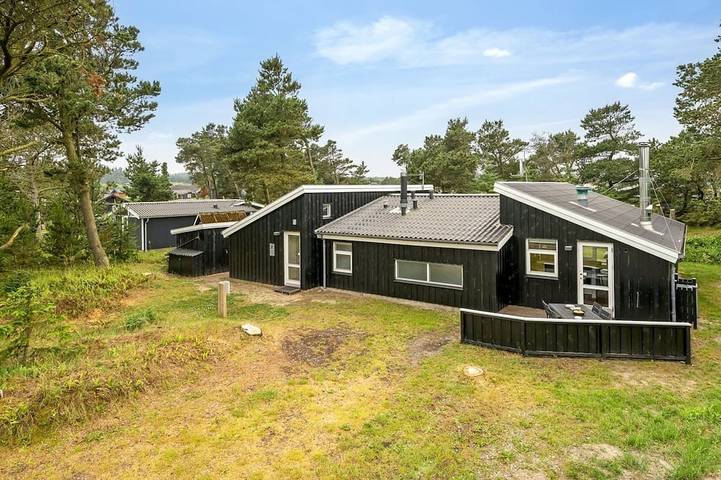 Ferienhaus für 8 Personen, mit Pool und Whirlpool sowie Sauna in Kjul Strand