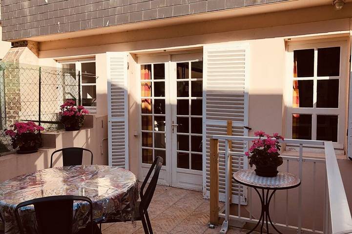 Location de vacances pour 4 personnes, avec Terrasse à Saint-Vaast-la-Hougue