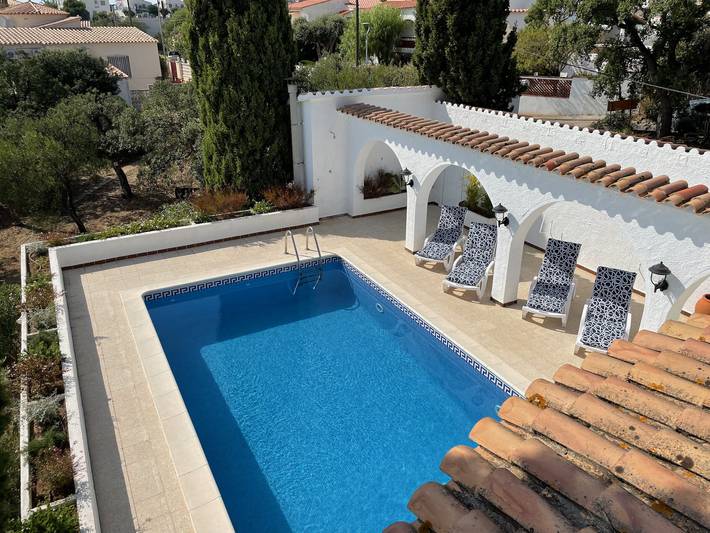 Casa rural para 6 personas, con Terraza y Jardín en Roses - 2