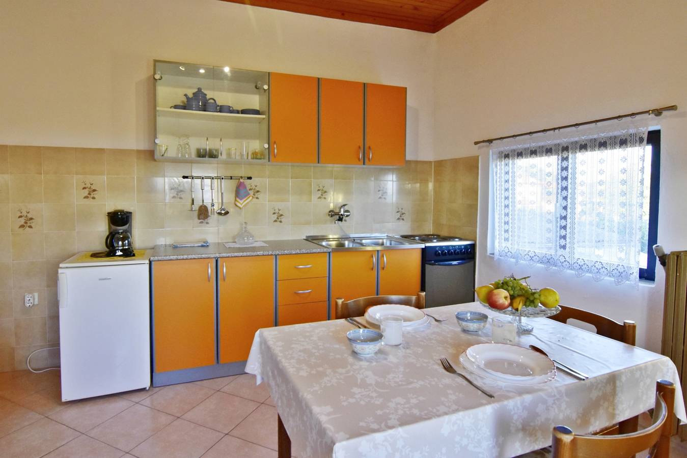 Cały apartament, Charming apartment in Zambratija with sea view in Zambratija, Umag i okolice