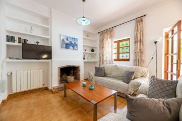 Holiday home in Santa Eulària des Riu, East Ibiza für 7 