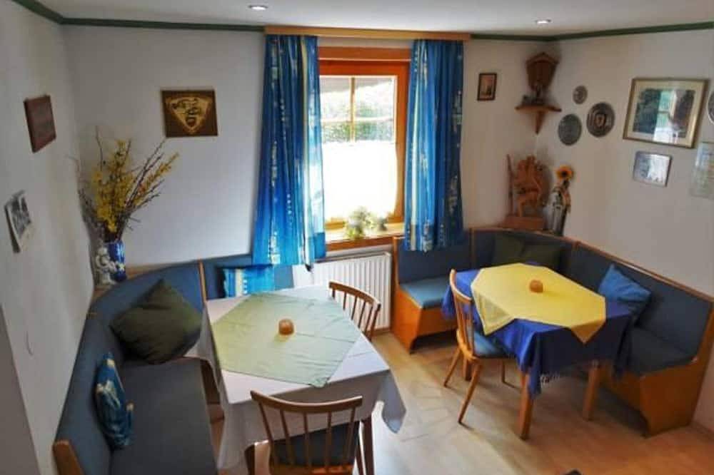 Ganze Wohnung, Doppelzimmer, Dusche, Wc Nr 4 - Gästehaus Posch in Krimmler Wasserfälle, Krimml