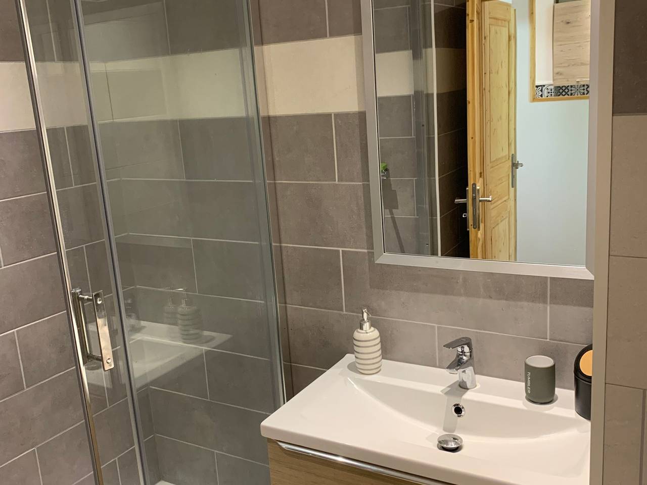 Ganze Wohnung, Plagne Bellecôte - 4 Pers, Renovierte Wohnung mit Pool in La Plagne, La Plagne-Tarentaise