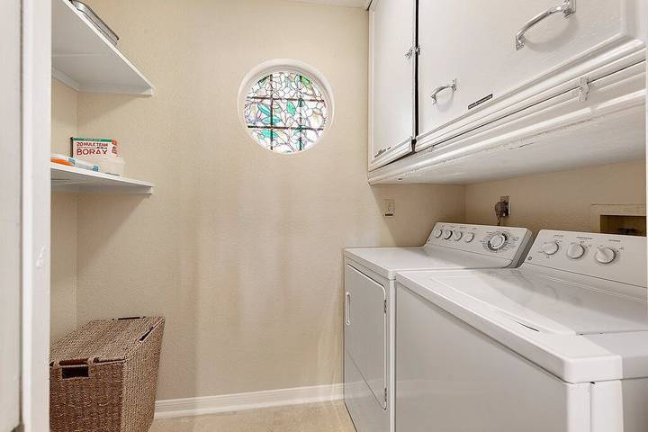 Vacation rental for 6 people, with hot tub and yard as well as sauna in Lake Travis