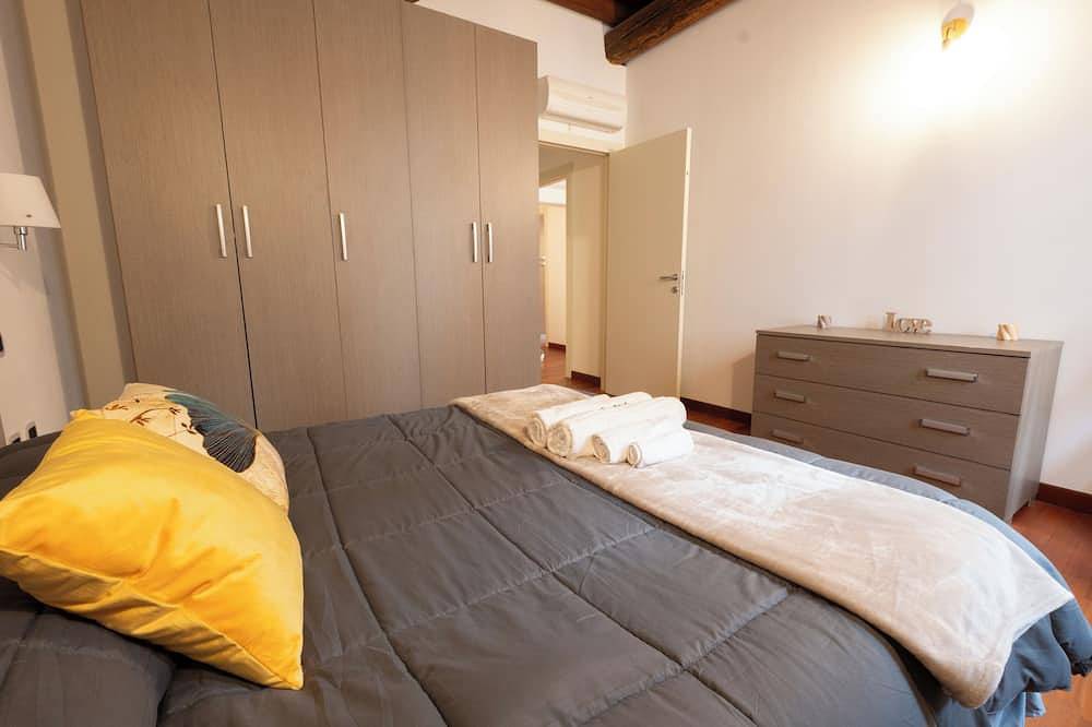 Apartamento entero, [Ferrara Prestige] Style&Comfort in the Estense Heart in Ferrara, Provincia de Ferrara