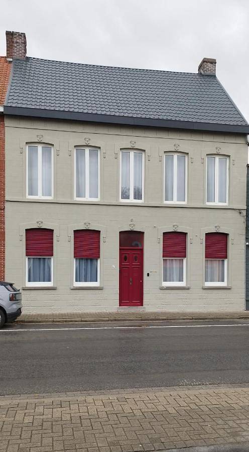 Location de vacances pour 6 personnes, avec jardin à Wervik