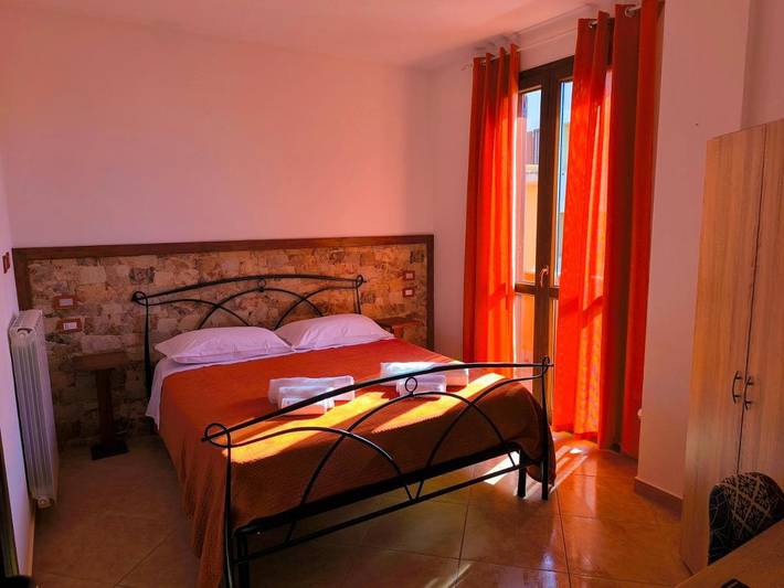Chambre d’hôte pour 4 personnes, avec jardin ainsi que balcon et vue à Porto Torres - 2