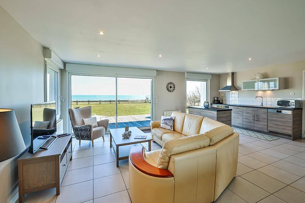 Les Pieds dans l'eau in Quinéville, Cherbourg en omgeving