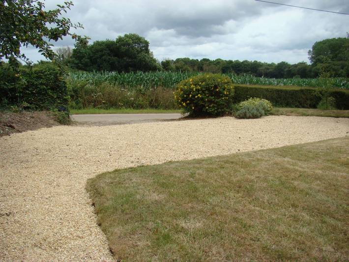 Gîte pour 4 personnes, avec jardin à Hénanbihen - 2