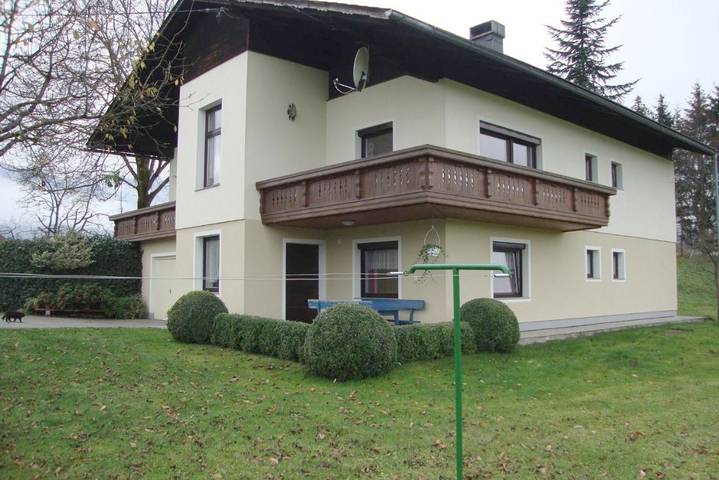 Ferienwohnung für 4 Personen, mit Terrasse und Garten sowie Ausblick in Sankt Jakob im Rosental