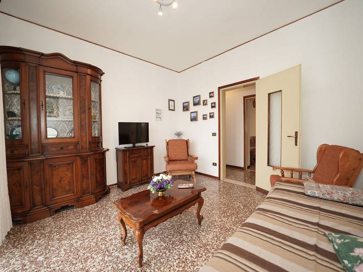 Ferienhaus für 6 Personen, mit Seeblick und Balkon sowie Garten in Comune di Luino - 4