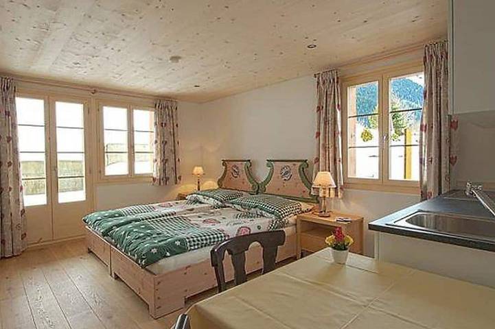 Gîte pour 2 personnes, avec balcon dans Lauenen Bei Gstaad - 2
