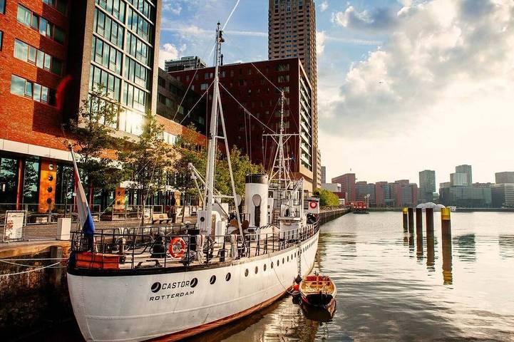Hausboot für 23 Personen in Rotterdam